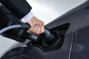 UNE PRIME DE 10.000 DT POUR L’ACHAT D’UNE VOITURE ÉLECTRIQUE